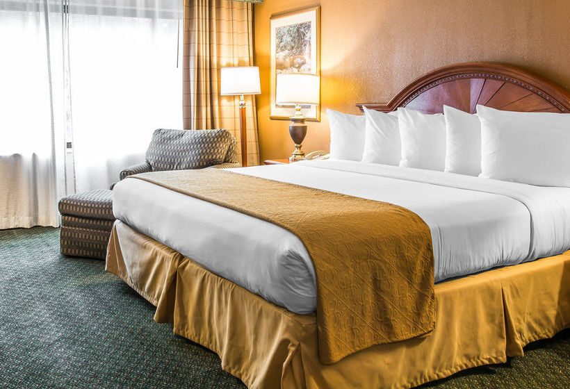 Hotel Quality Inn    | Southfield | Michigan | United States 10