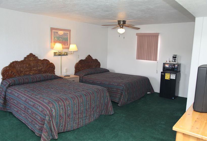 Marianna Inn Motel lodging  | Panguitch | Utah | United States 12