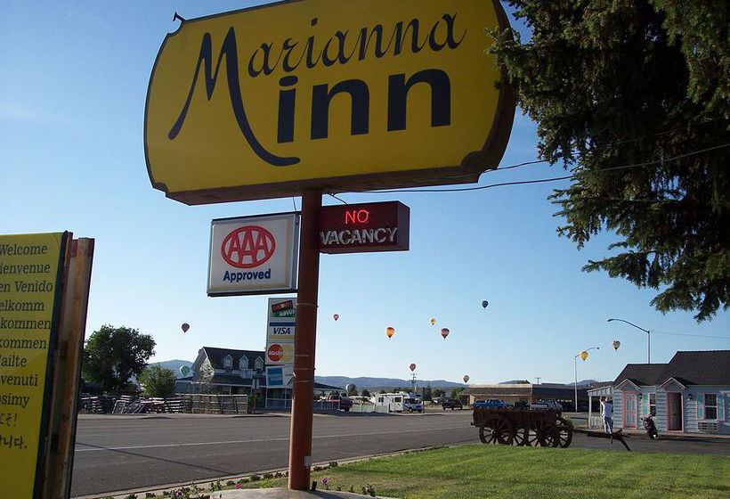 Marianna Inn Motel lodging  | Panguitch | Utah | United States 20