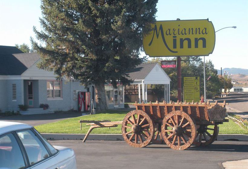 Marianna Inn Motel lodging  | Panguitch | Utah | United States 4