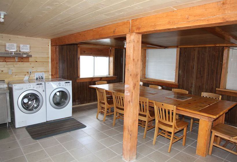 Marianna Inn Motel lodging  | Panguitch | Utah | United States 5