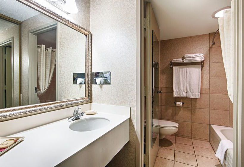 Best Western Plus Ramkota Hotel  | Bismarck | North Dakota | United States 1