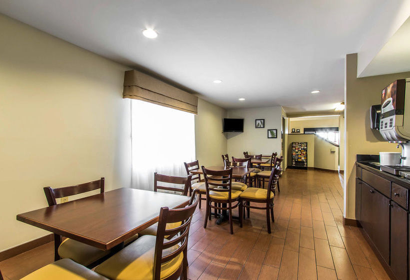 Hotel Sleep Inn Memphis  | Memphis | Tennessee | United States 13