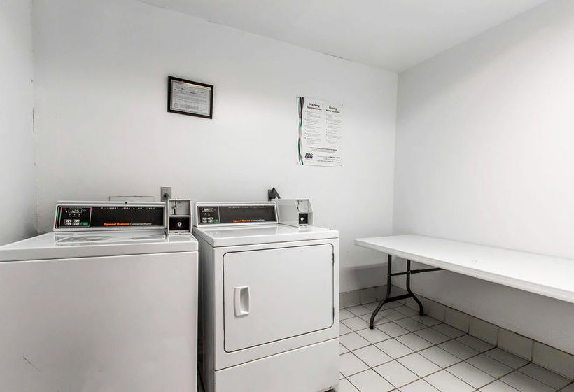 Hotel Sleep Inn Memphis  | Memphis | Tennessee | United States 19