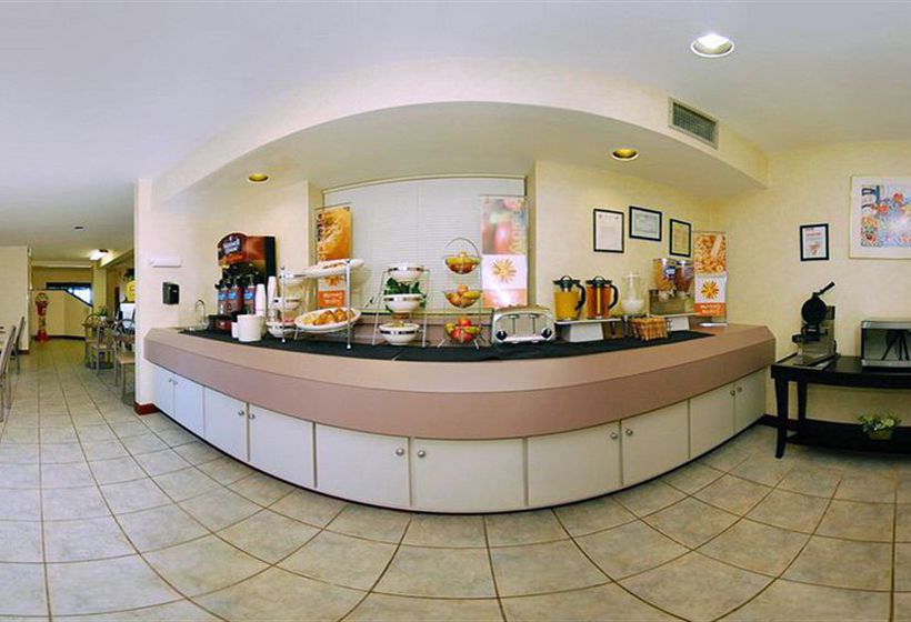 Hotel Sleep Inn Memphis  | Memphis | Tennessee | United States 9