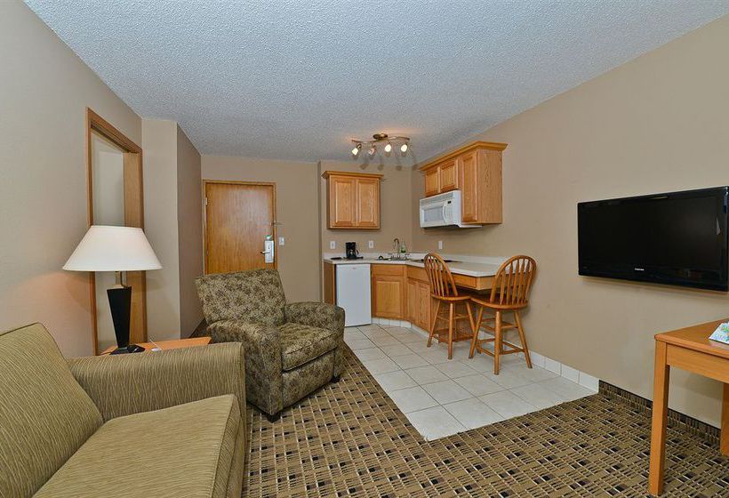 Hotel Americas Best Value Inn & Suites Bismarck  | Bismarck | North Dakota | United States 11