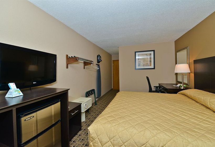 Hotel Americas Best Value Inn & Suites Bismarck  | Bismarck | North Dakota | United States 14