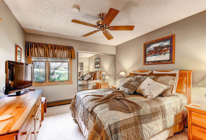 Hotel Ski Inn  | Steamboat Springs | Colorado | United States 10