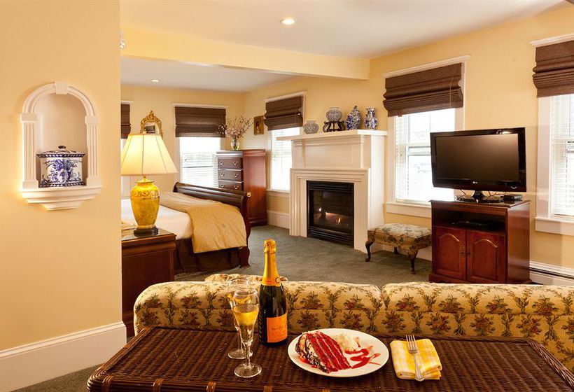 Hotel Crowne Pointe Historic Inn  | Provincetown | Massachusetts | United States 9