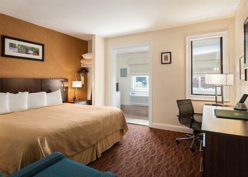 Hotel Newport Inn  | Middletown | Rhode Island | United States 5