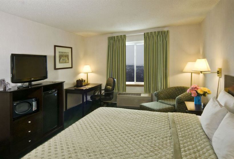 Meadowlands Plaza Hotel  | Secaucus | New Jersey | United States 8