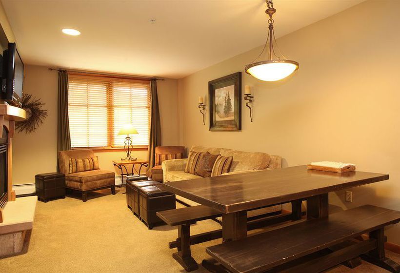 Hotel Zephyr Mountain Lodge