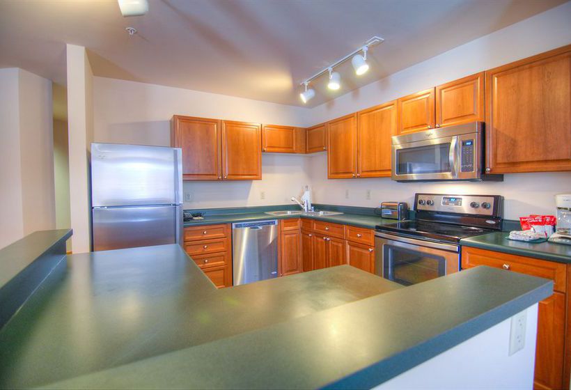 Hotel Zephyr Mountain Lodge  | Winter Park | Colorado | United States 16