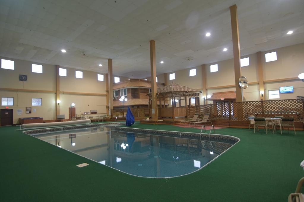 Katahdin Inn & Suites | Millinocket 4