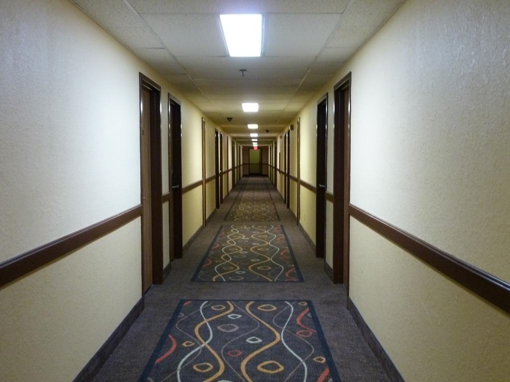 Katahdin Inn & Suites | Millinocket 6