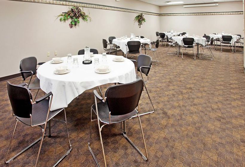 Hotel Candlewood Suites Salina Kansas