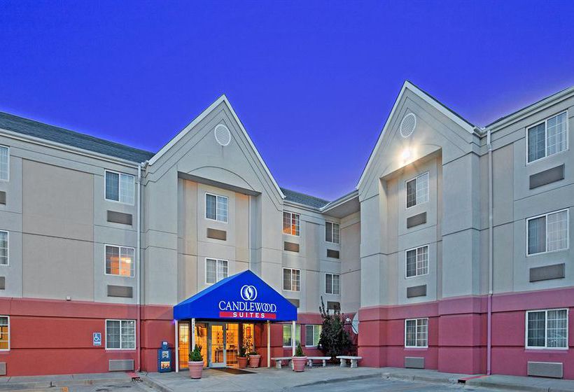 Hotel Candlewood Suites Salina  | Salina | Kansas | United States 19