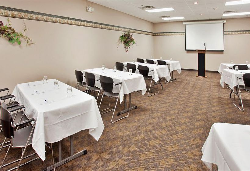 Hotel Candlewood Suites Salina  | Salina | Kansas | United States 5