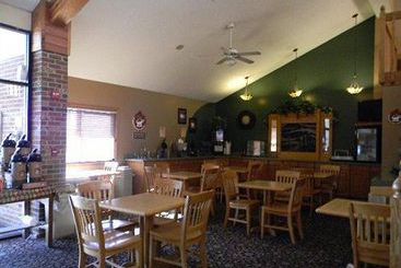 Hotel Americinn Coralville  | Coralville | Iowa | United States 12