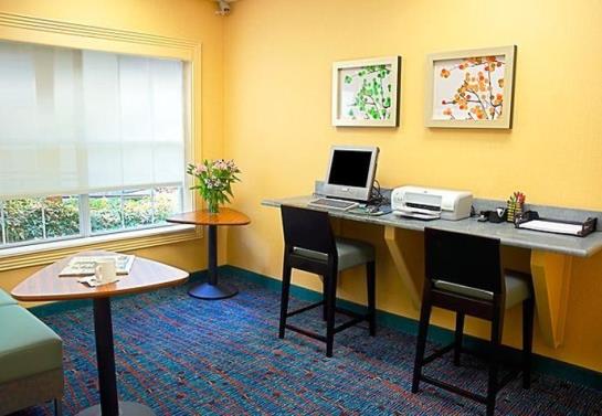 Hotel Residence Inn By Marriott Dallas Park Central  | Dallas | Texas | United States 10