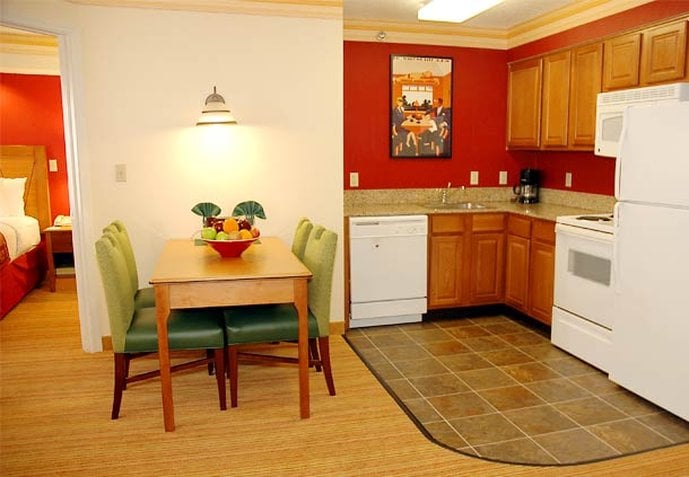 Hotel Residence Inn By Marriott Kansas City Country Club Plaza  | Kansas City | Missouri | United States 7