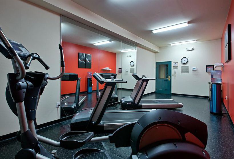 Hotel Country Inn & Suites By Carlson Williamsburg Historic Area  | Williamsburg | Virginia | United States 4