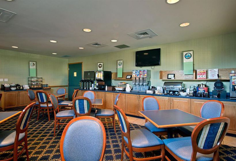 Hotel Country Inn & Suites By Carlson Williamsburg Historic Area  | Williamsburg | Virginia | United States 9