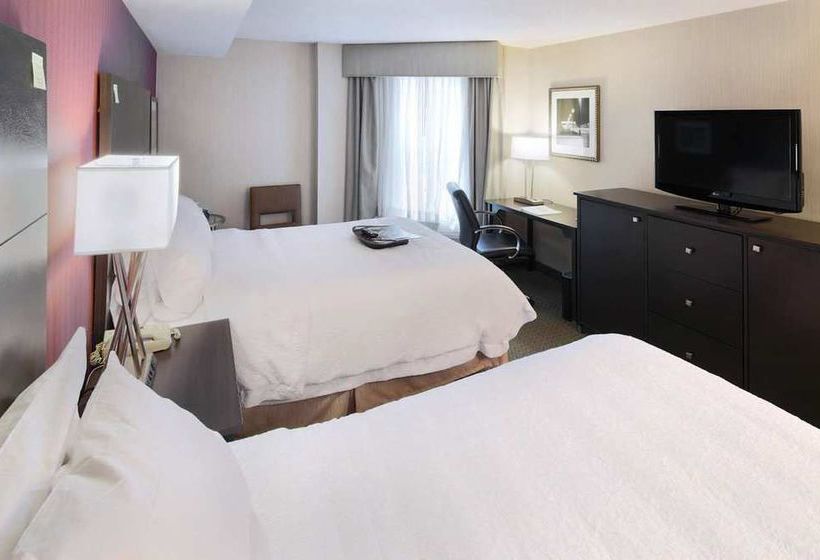 Hotel Hampton Inn & Suites Reagan National Airport  | Arlington | Virginia | United States 15