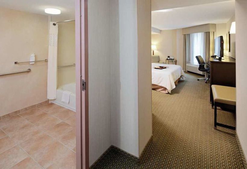 Hotel Hampton Inn & Suites Reagan National Airport  | Arlington | Virginia | United States 5