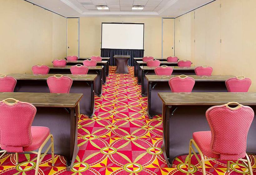 Hotel Marriott Suites Dallas Market Center  | Dallas | Texas | United States 14