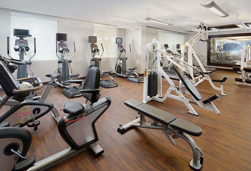 Hotel Marriott Suites Dallas Market Center  | Dallas | Texas | United States 8