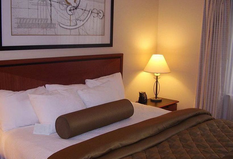 Hotel Embassy Suites  | Louisville | Kentucky | United States 13