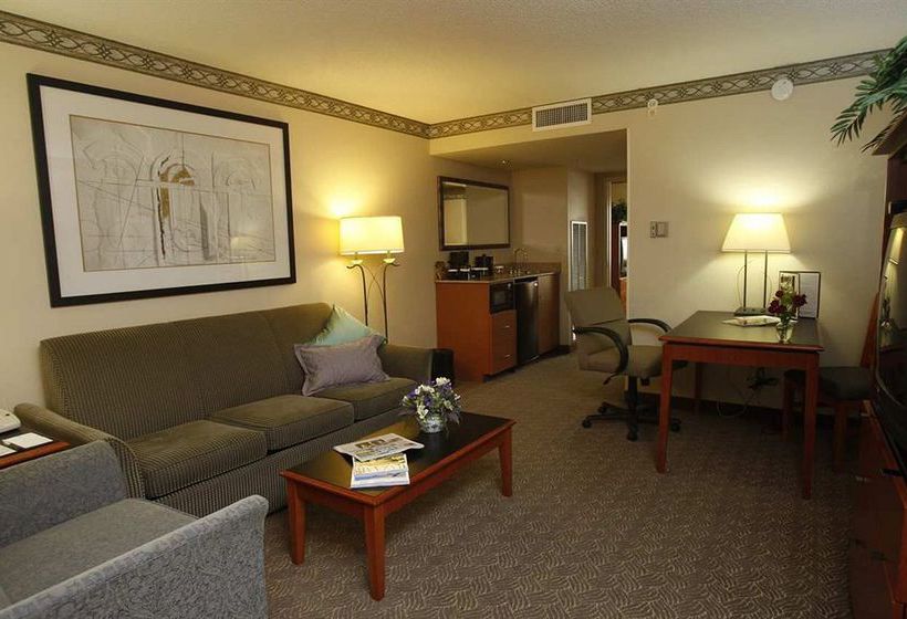 Hotel Embassy Suites  | Louisville | Kentucky | United States 6