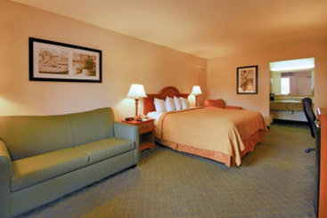 Hotel Express By Holiday Inn  | Gulfport | Mississippi | United States 1