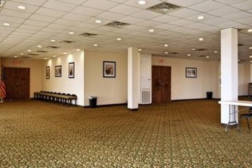 Hotel Express By Holiday Inn  | Gulfport | Mississippi | United States 14