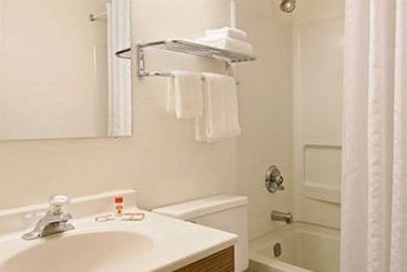 Super 8 Motel - Lexington Park california Area  | California | Maryland | United States 2