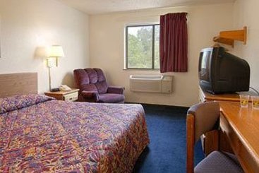 Super 8 Motel - Lexington Park california Area  | California | Maryland | United States 3