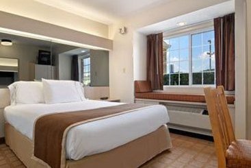 Microtel Inn & Suites Nashville  | Nashville | Tennessee | United States 2