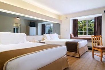 Microtel Inn & Suites Nashville  | Nashville | Tennessee | United States 4