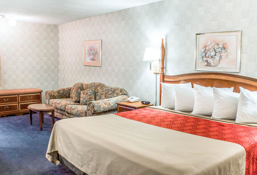 Hotel Econo Lodge & Suites Greensboro  | Greensboro | North Carolina | United States 16