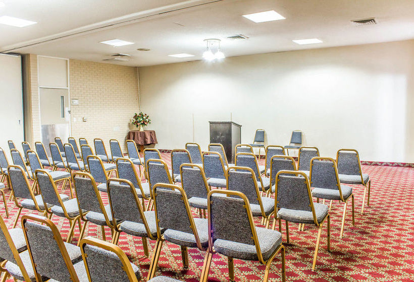 Hotel Econo Lodge & Suites Greensboro  | Greensboro | North Carolina | United States 6