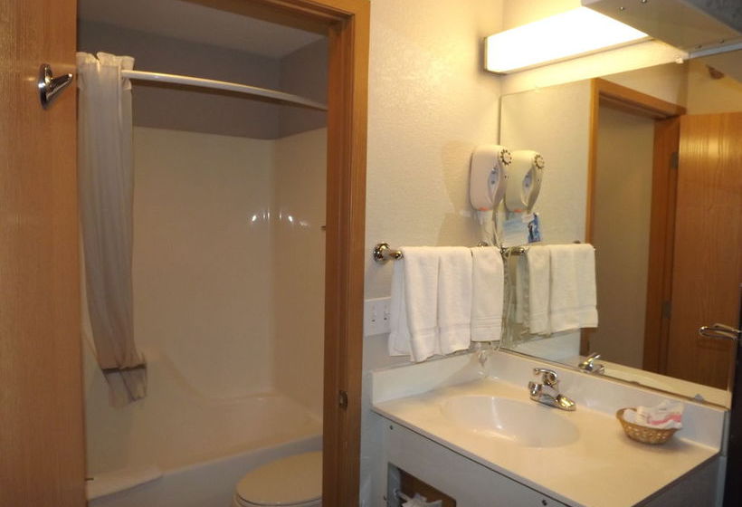 Microtel Inn & Suites Ames Iowa