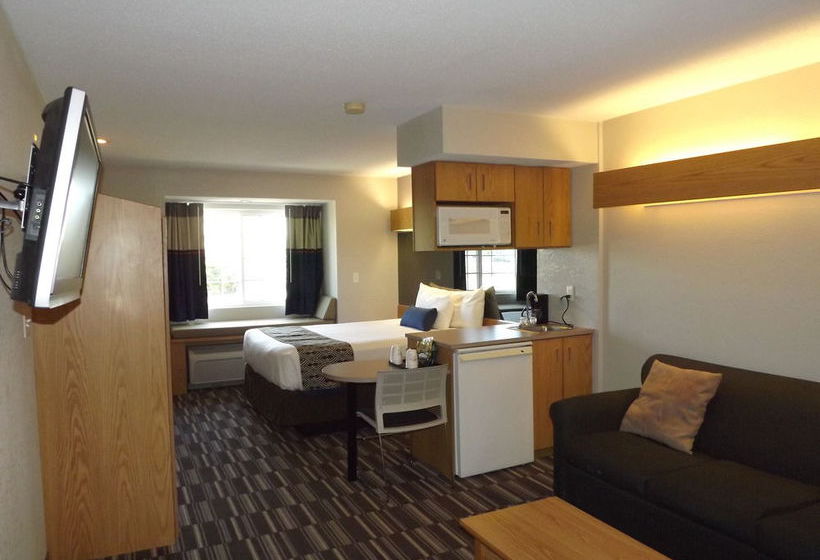Microtel Inn & Suites Ames  | Ames | Iowa | United States 11