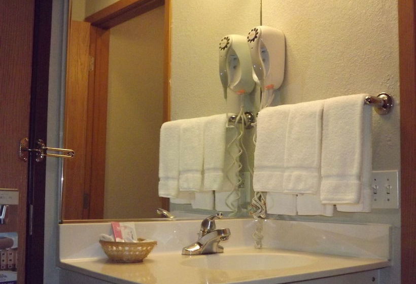 Microtel Inn & Suites Ames  | Ames | Iowa | United States 2