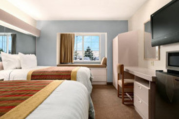Microtel Inn & Suites Kansas City Airport  | Kansas City | Missouri | United States 17