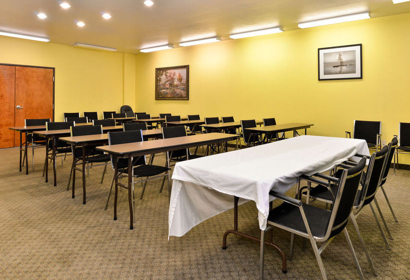 Microtel Inn & Suites Dallas Ft. Worth  | Fort Worth | Texas | United States 19