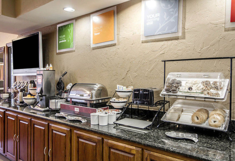 Hotel Comfort Inn & Suites I-35 E Walnut Hill  | Dallas | Texas | United States 6