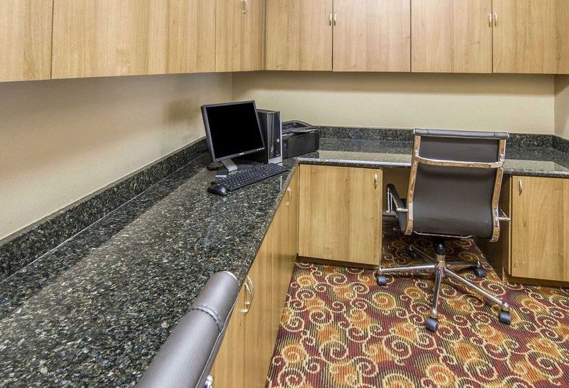 Hotel Comfort Inn & Suites I-35 E Walnut Hill  | Dallas | Texas | United States 8