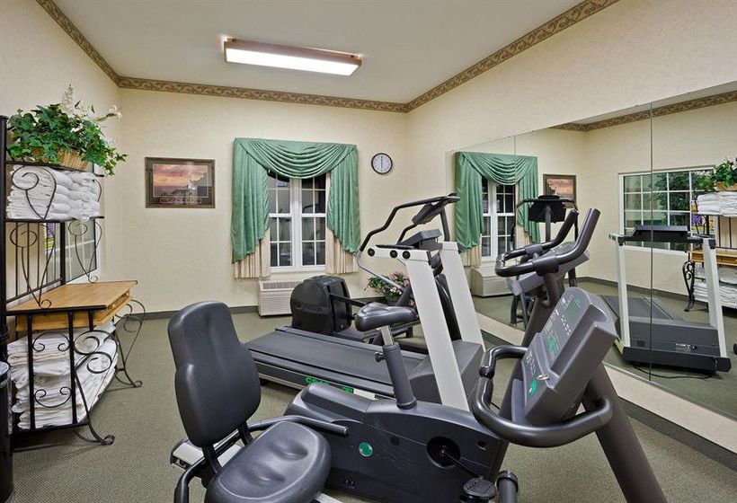 Hotel Country Inn & Suites By Carlson Salina  | Salina | Kansas | United States 3