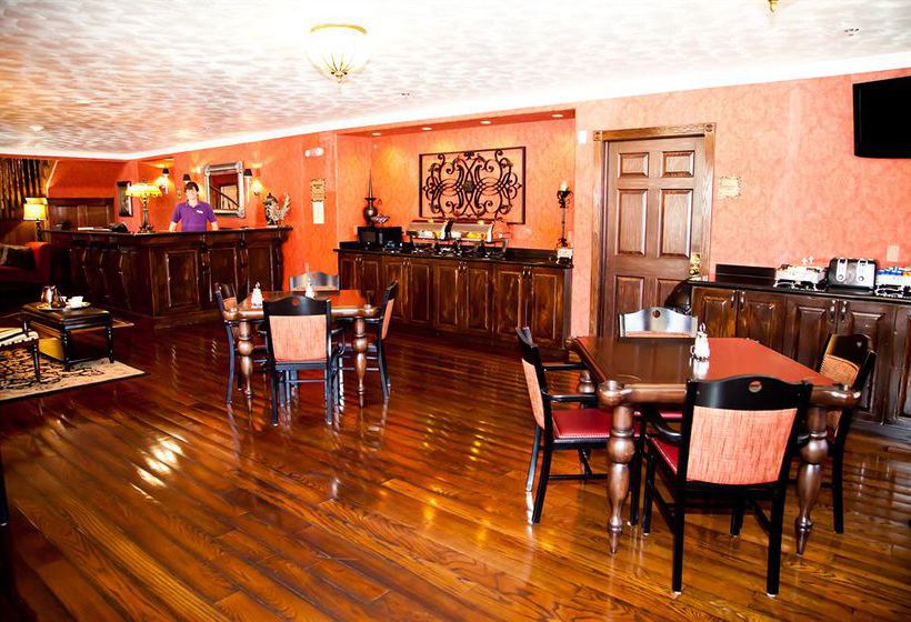 Hotel Victorian Charm Inn Clarion Collection  | Kanab | Utah | United States 19